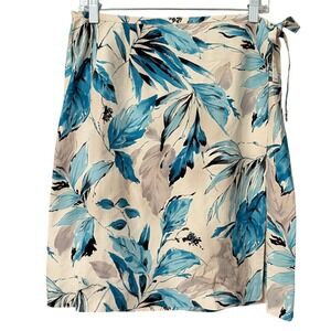 IZOD Silk Blue Floral Wrap Skirt Beige Blue Print Size 14 Beach Vacation